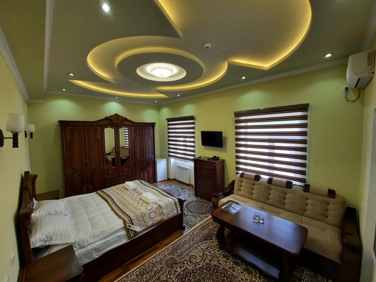 Hotel Vostok Samarkand Esterno foto